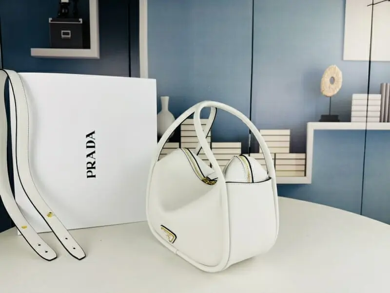 prada aaa qualite sac a main  s_12302411